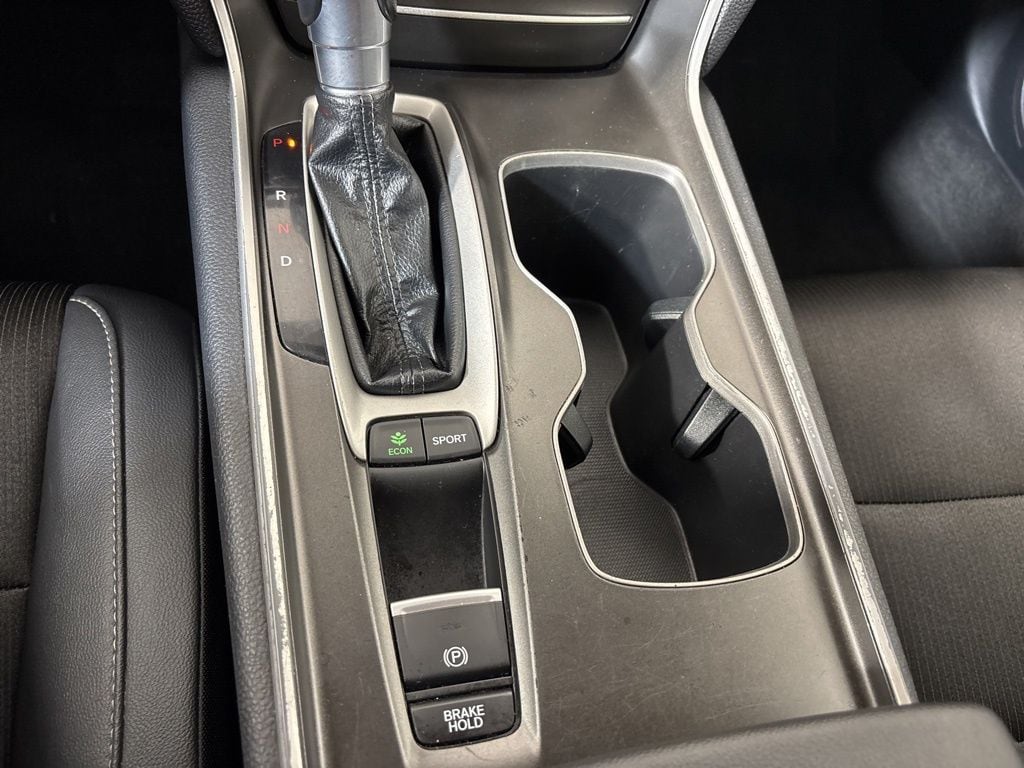 Thumbnail: 2020 Honda Accord - 32