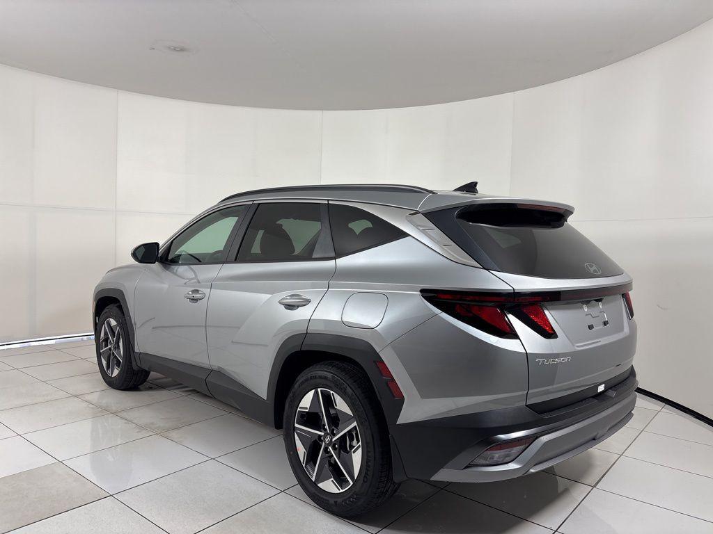 Thumbnail: 2026 Hyundai Tucson - 3