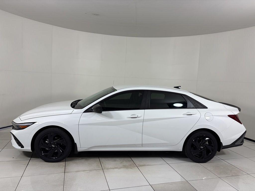 Thumbnail: 2026 Hyundai Elantra - 2