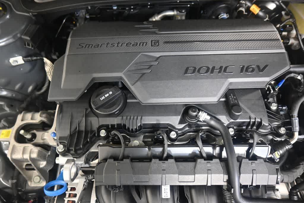 Thumbnail: 2025 Hyundai Elantra - 9