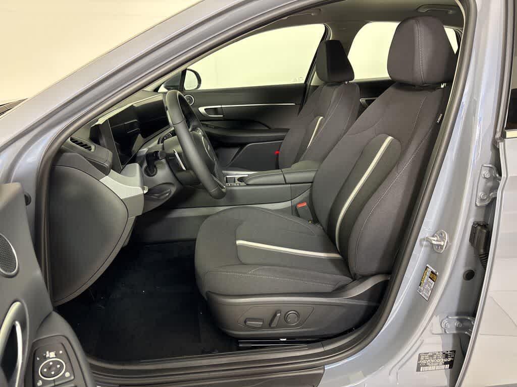 Thumbnail: 2025 Hyundai Sonata - 14