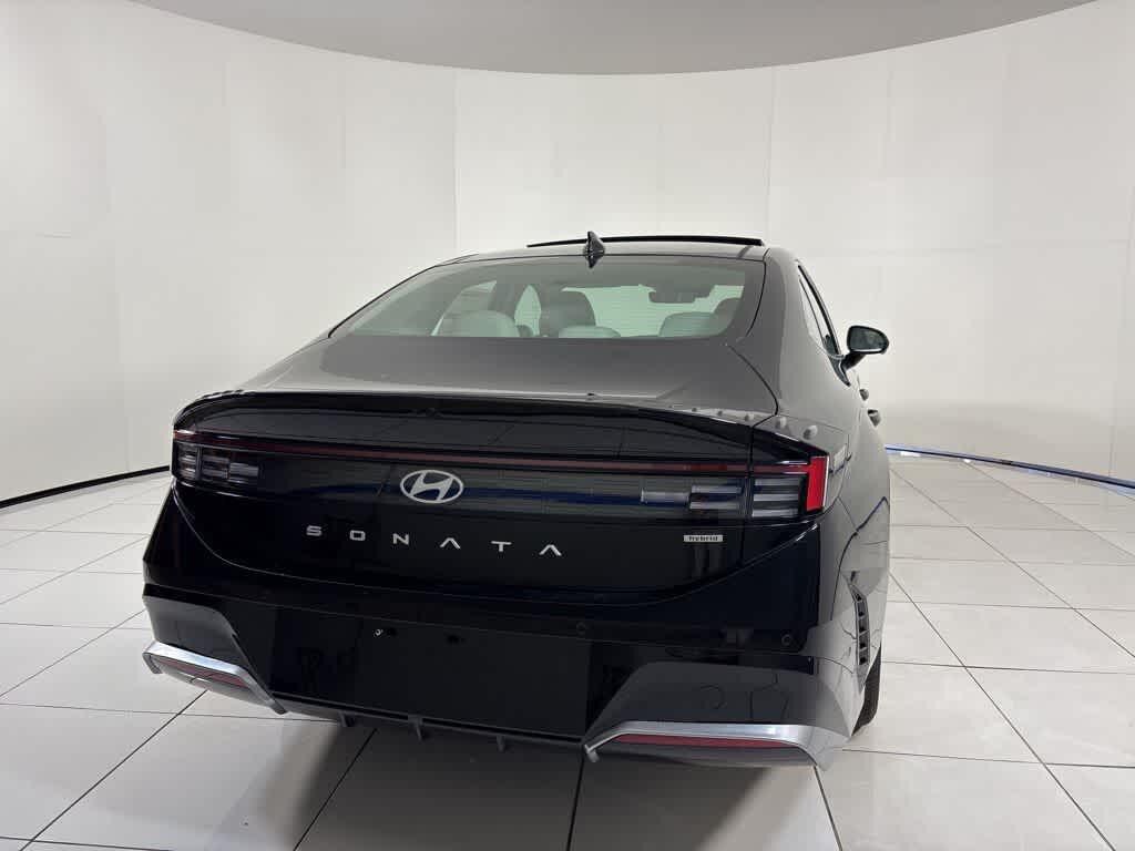 Thumbnail: 2025 Hyundai Sonata - 4