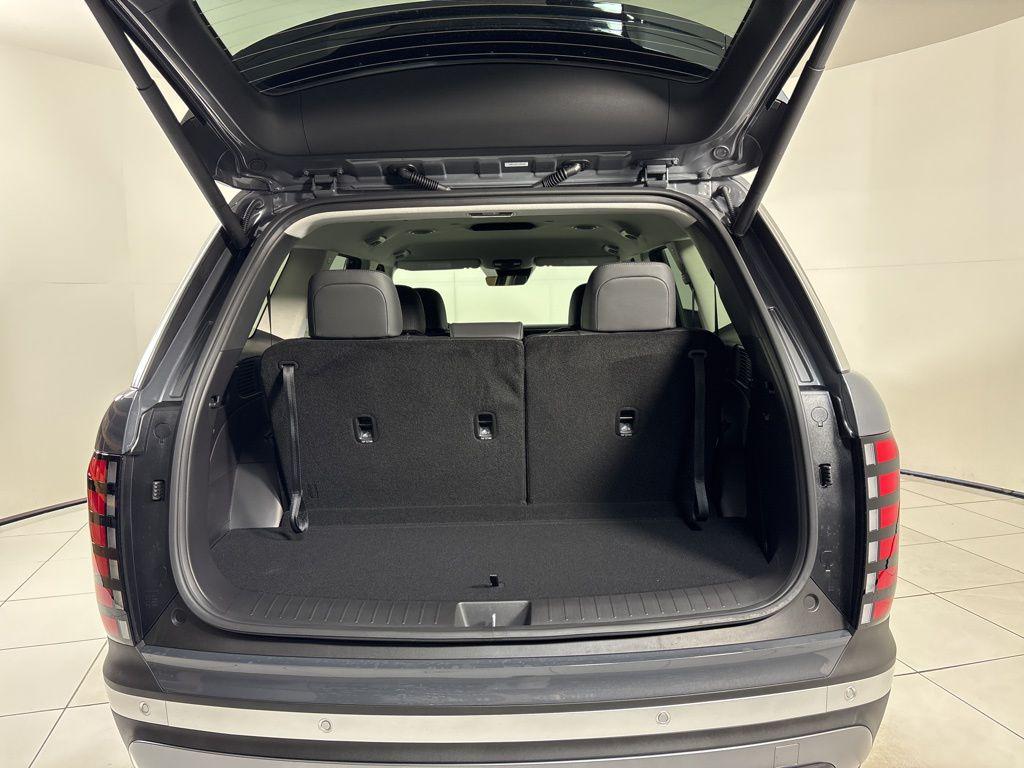 Thumbnail: 2026 Hyundai Palisade - 27