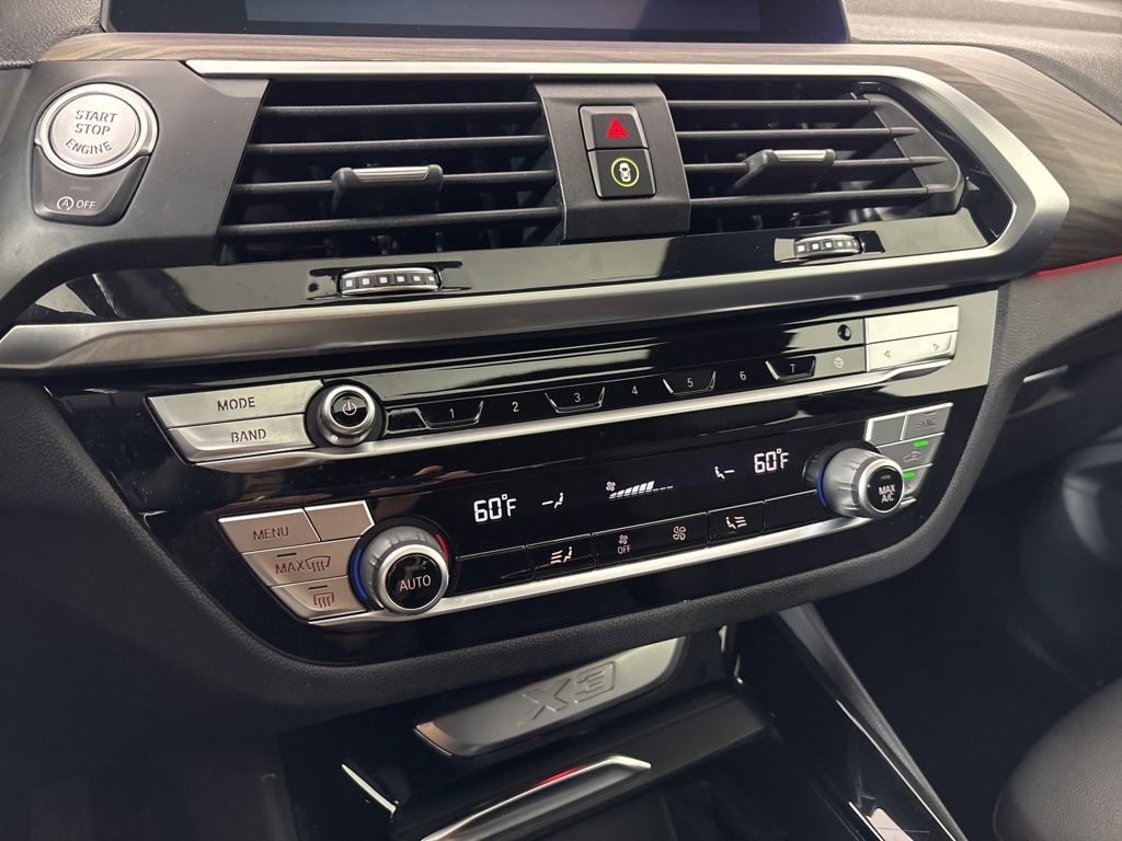 Thumbnail: 2021 BMW X3 - 31
