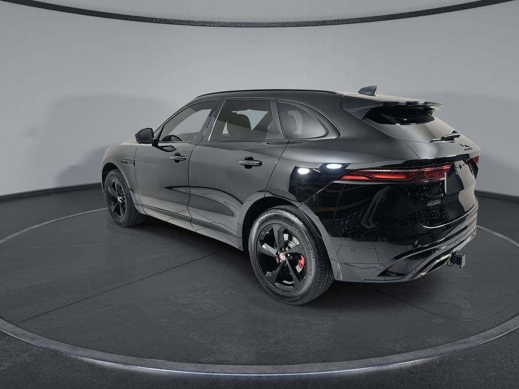 Thumbnail: 2021 Jaguar F-Pace - 6