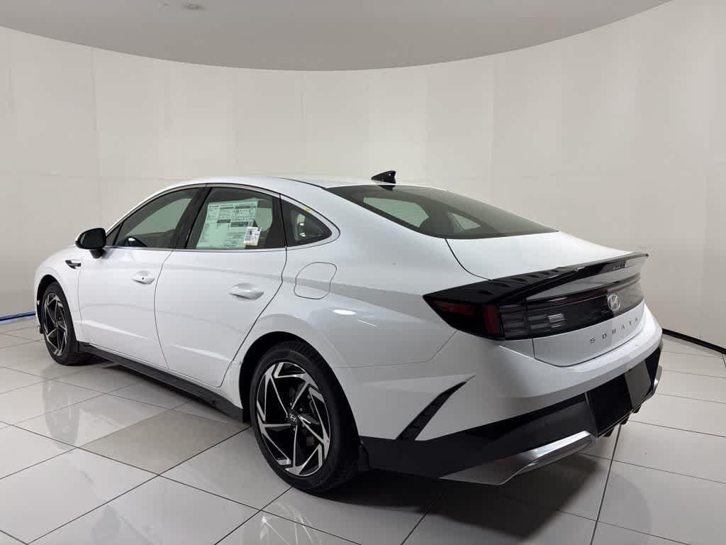 Thumbnail: 2026 Hyundai Sonata - 3