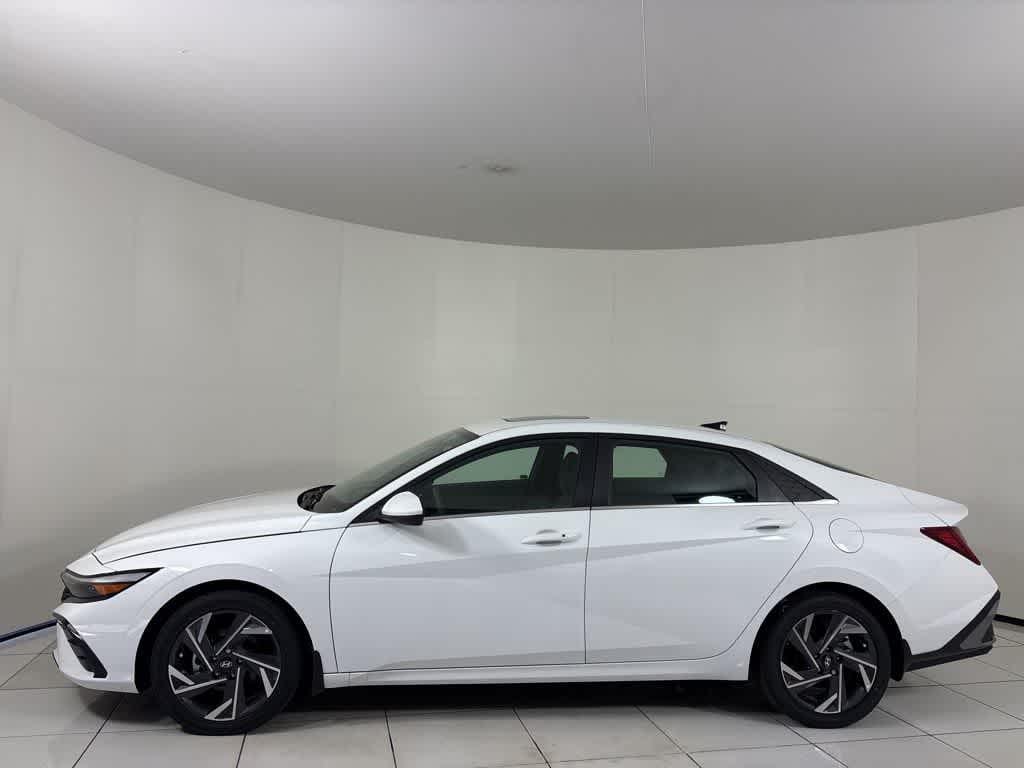 Thumbnail: 2025 Hyundai Elantra - 2