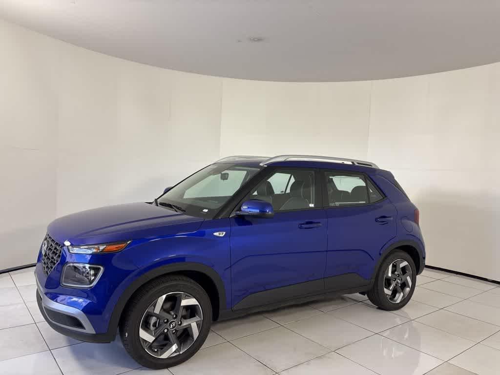 New 2025 Hyundai Venue Limited SUV