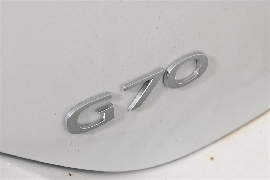 Thumbnail: 2025 Genesis G70 - 8