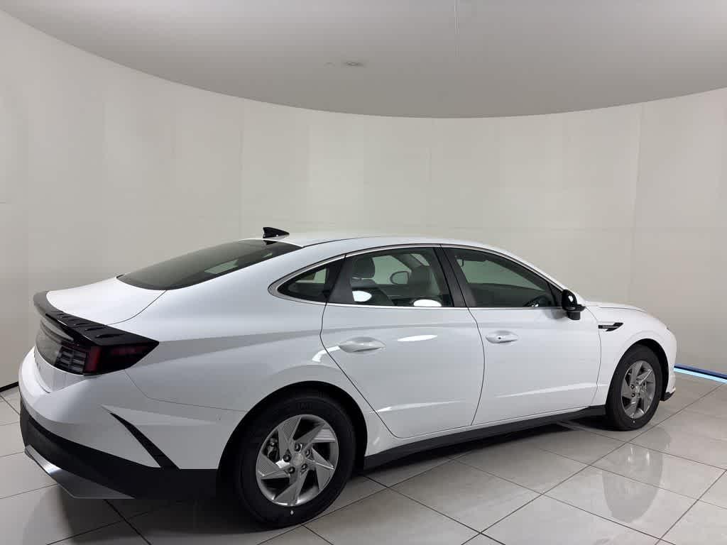Thumbnail: 2025 Hyundai Sonata - 5