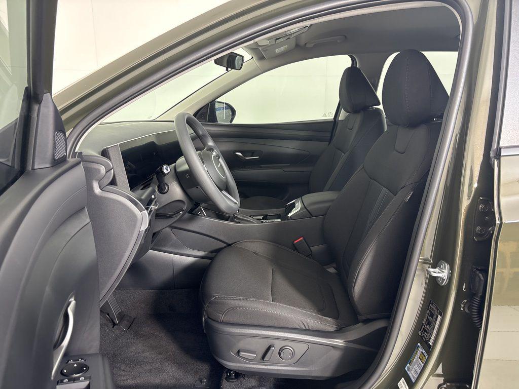 Thumbnail: 2026 Hyundai Tucson - 14