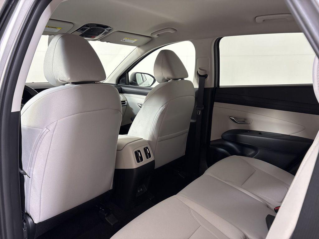 Thumbnail: 2026 Hyundai Tucson - 17