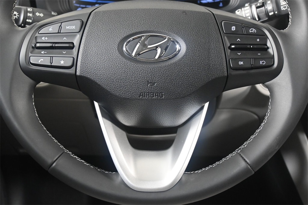 Thumbnail: 2025 Hyundai Venue - 15