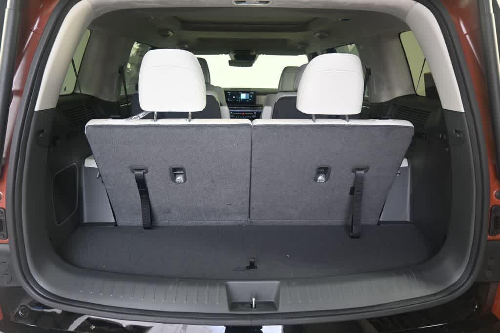 Thumbnail: 2025 Hyundai Santa Fe - 24