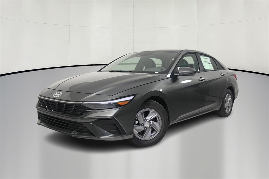 Thumbnail: 2025 Hyundai Elantra - 3