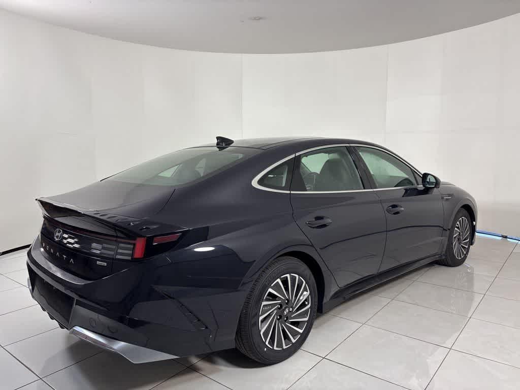 Thumbnail: 2025 Hyundai Sonata - 5
