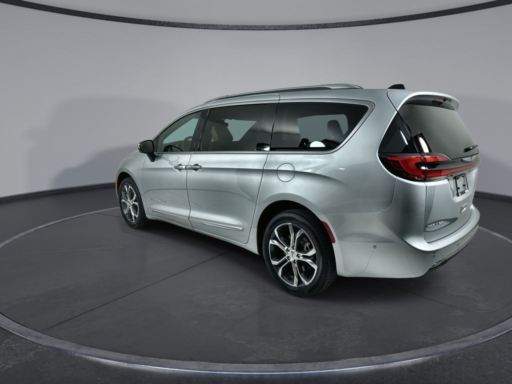 2023 Chrysler Pacifica Pinnacle - Photo 6