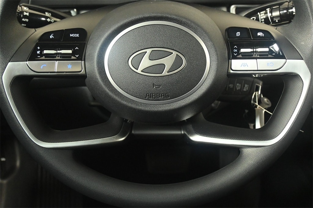 Thumbnail: 2025 Hyundai Elantra - 15