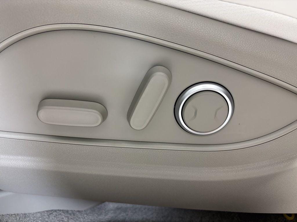 Thumbnail: 2026 Hyundai Palisade - 16