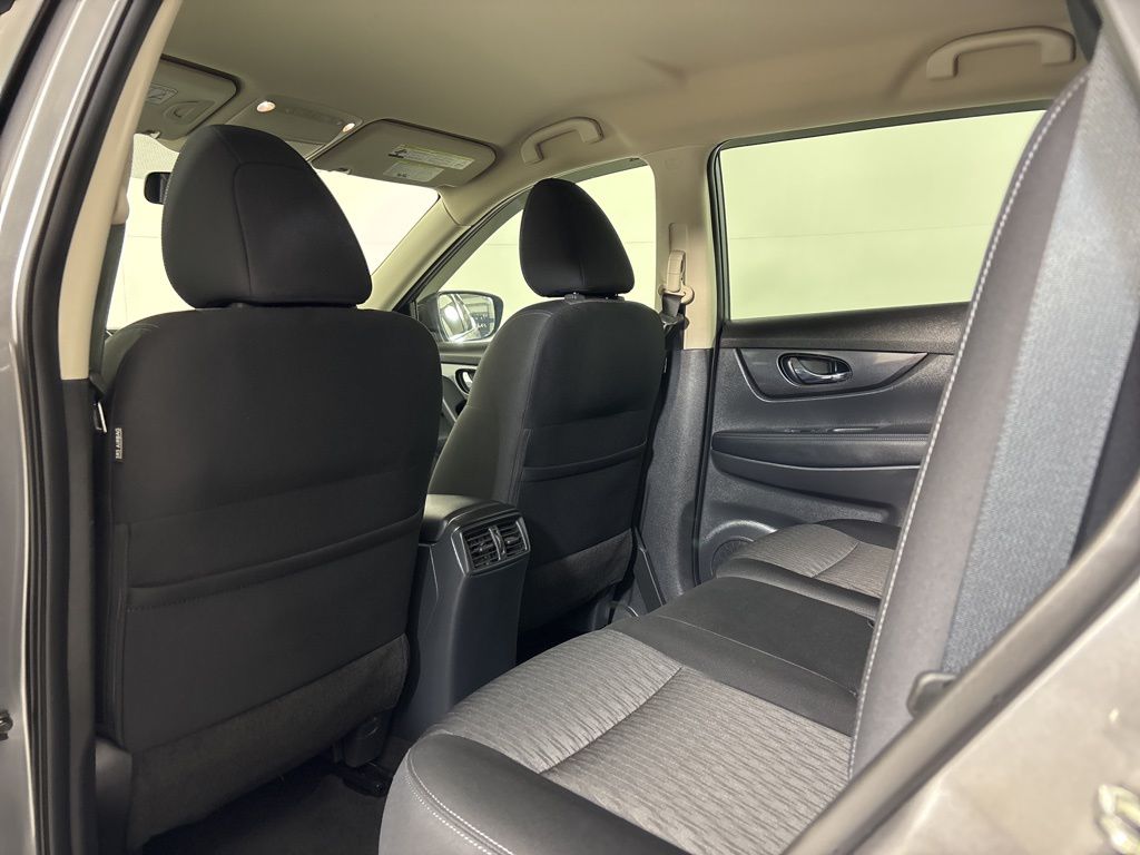 Thumbnail: 2020 Nissan Rogue - 19