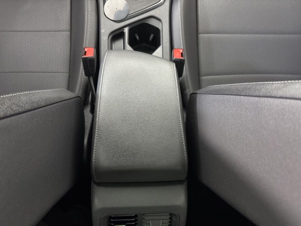 Thumbnail: 2020 Volkswagen Tiguan - 26