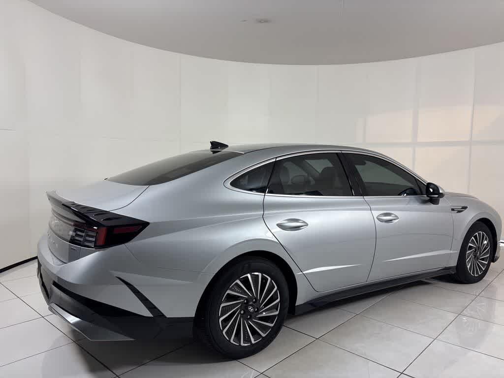 Thumbnail: 2025 Hyundai Sonata - 5