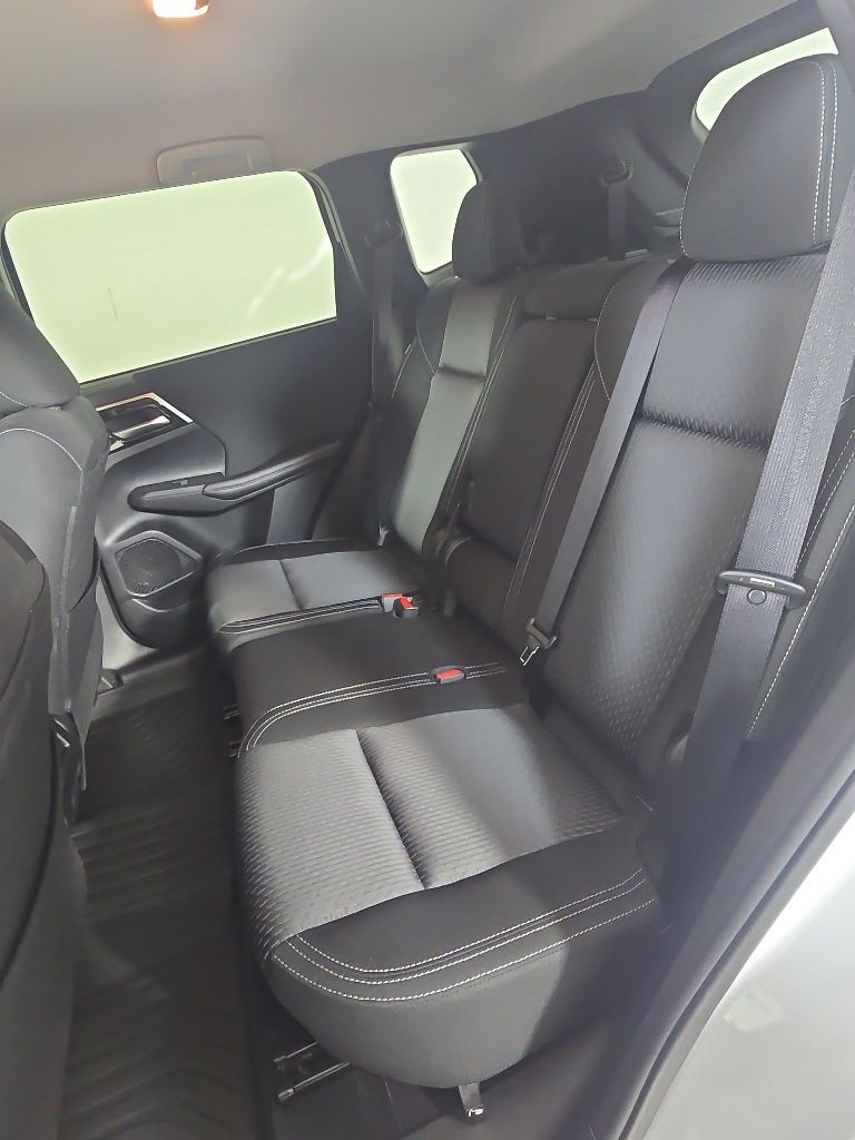 Thumbnail: 2024 Mitsubishi Outlander - 22