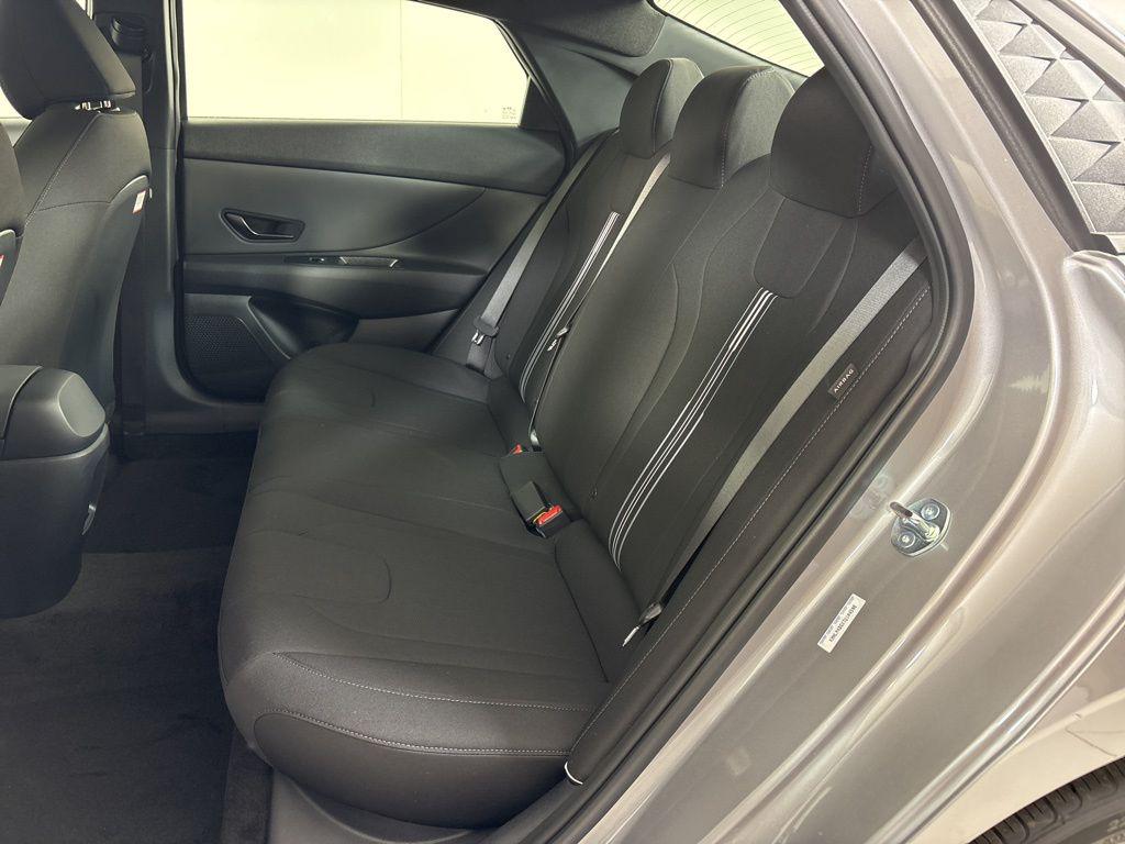 Thumbnail: 2026 Hyundai Elantra - 18