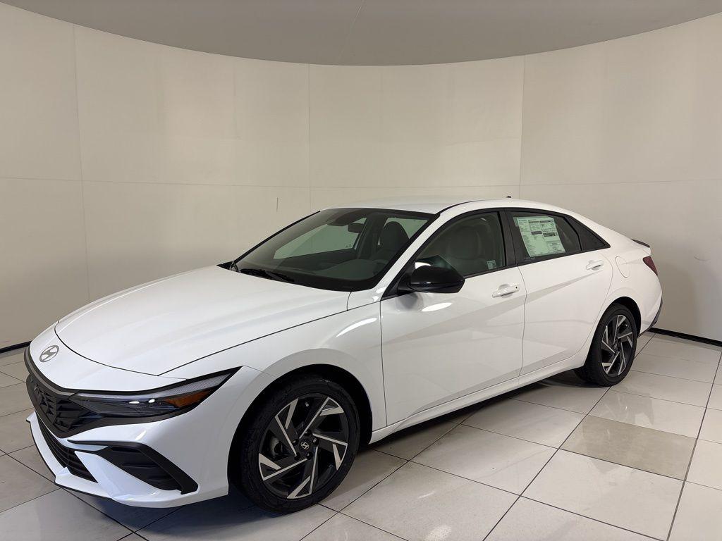 Thumbnail: 2025 Hyundai Elantra - 1