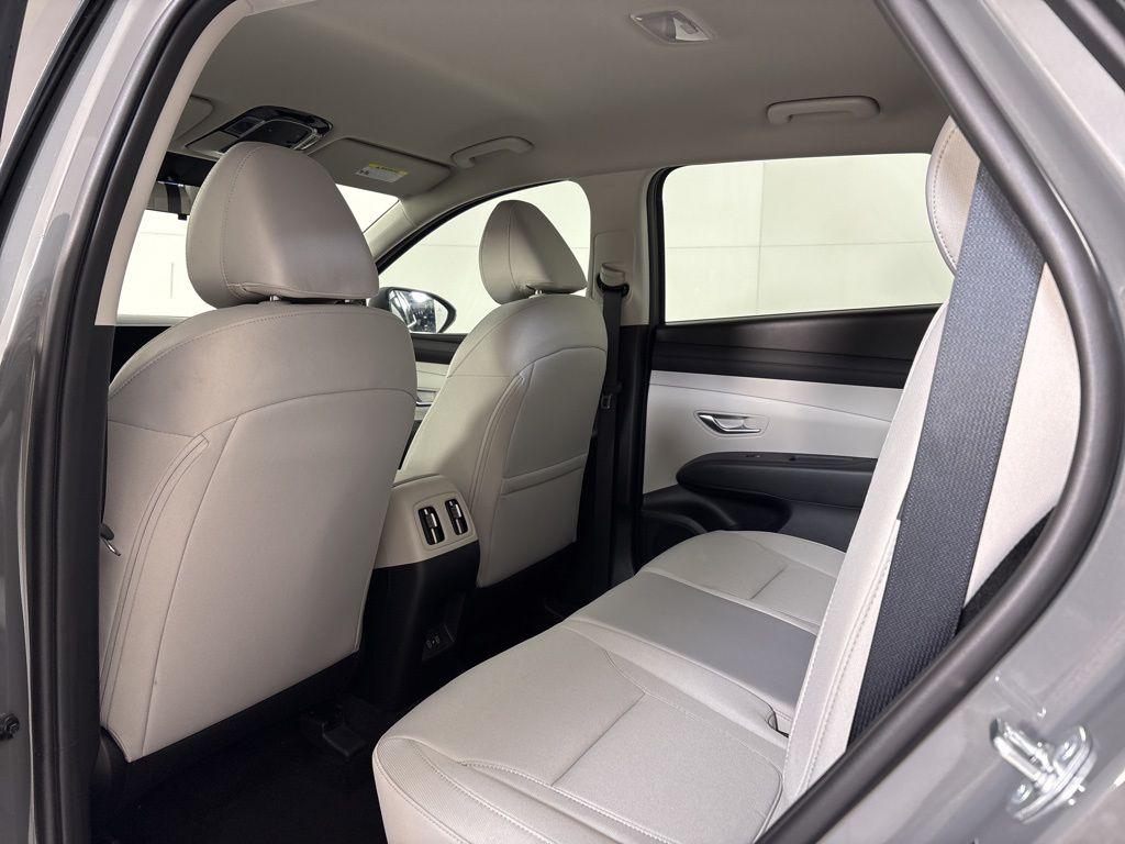 Thumbnail: 2026 Hyundai Tucson - 17