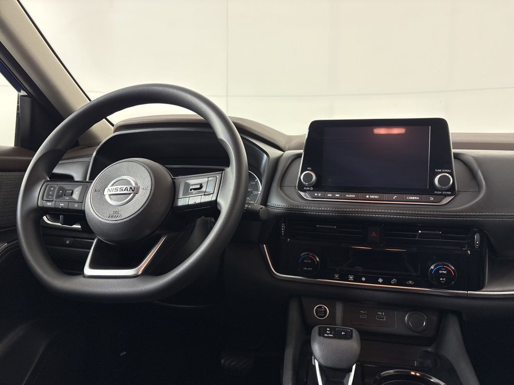 Thumbnail: 2021 Nissan Rogue - 21