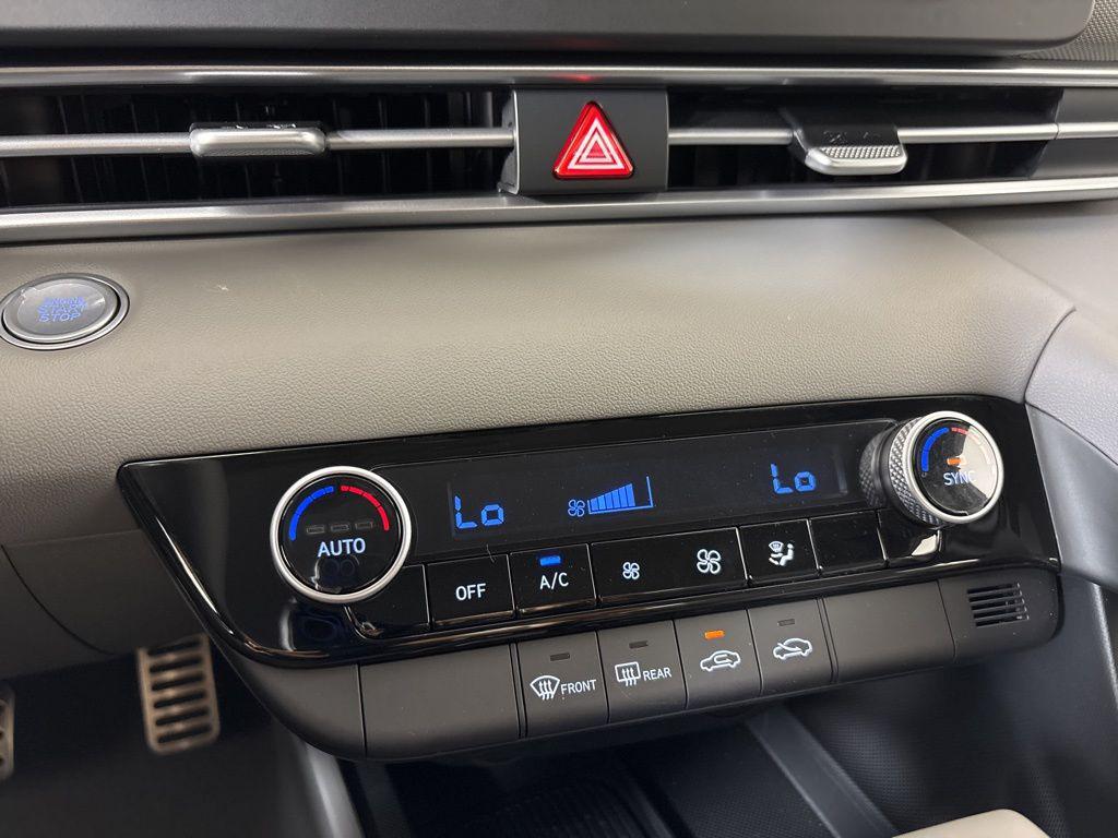 Thumbnail: 2026 Hyundai Elantra - 25