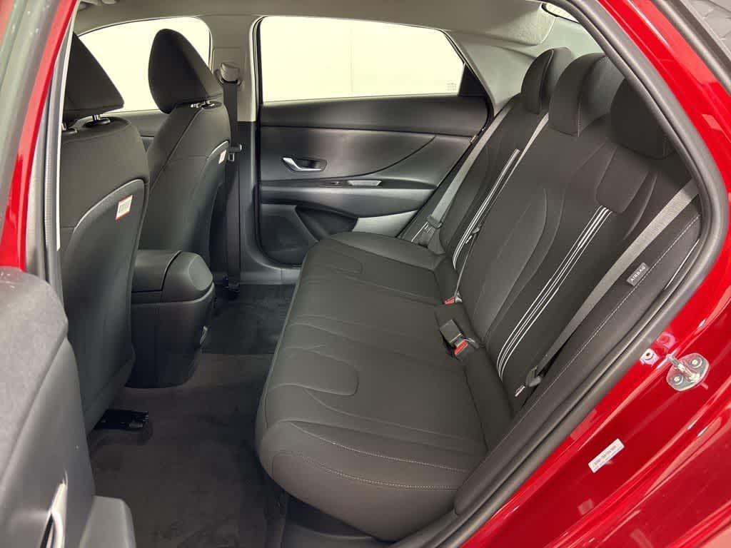 Thumbnail: 2025 Hyundai Elantra - 18