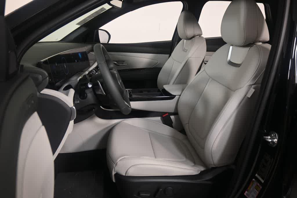 Thumbnail: 2025 Hyundai Tucson - 12