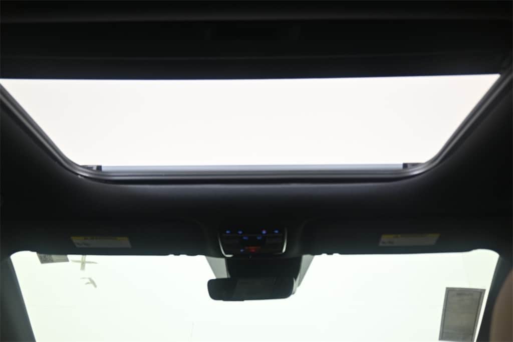 Thumbnail: 2025 Hyundai Santa Fe - 22