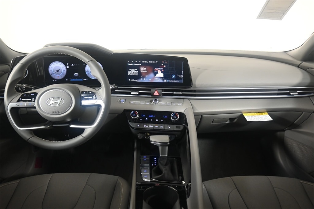 Thumbnail: 2025 Hyundai Elantra - 14