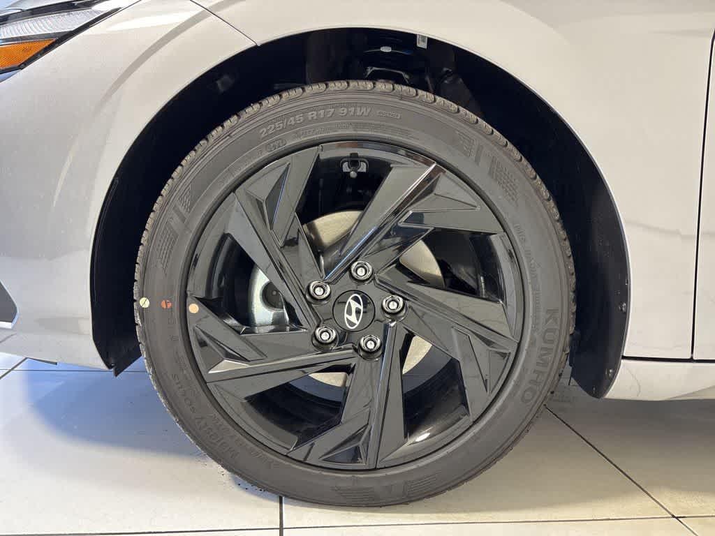 Thumbnail: 2026 Hyundai Elantra - 9