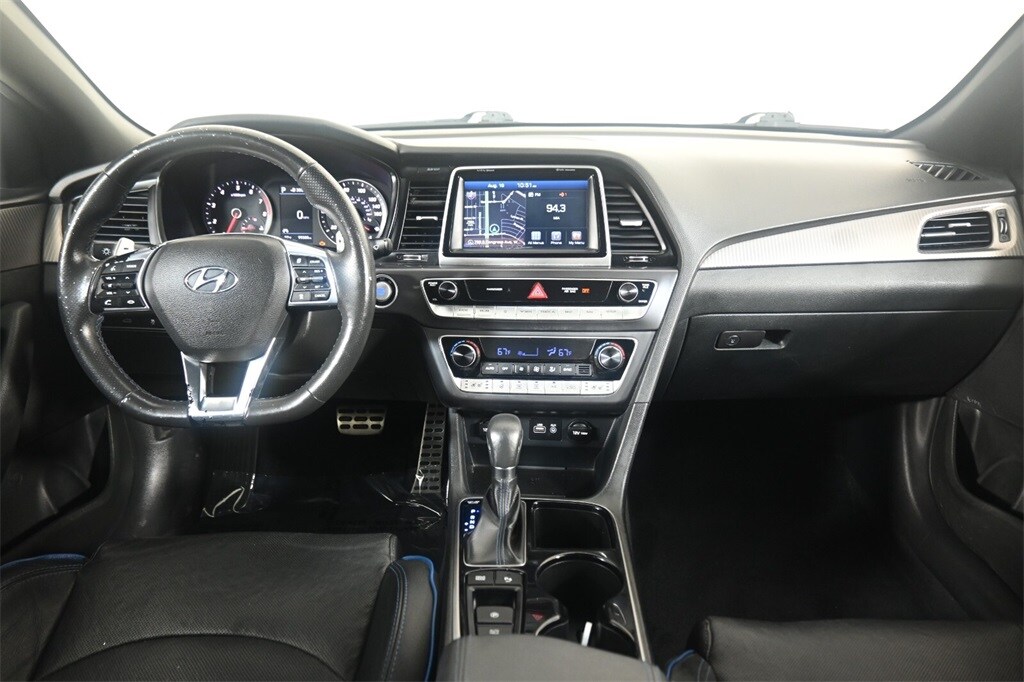 Thumbnail: 2018 Hyundai Sonata - 12