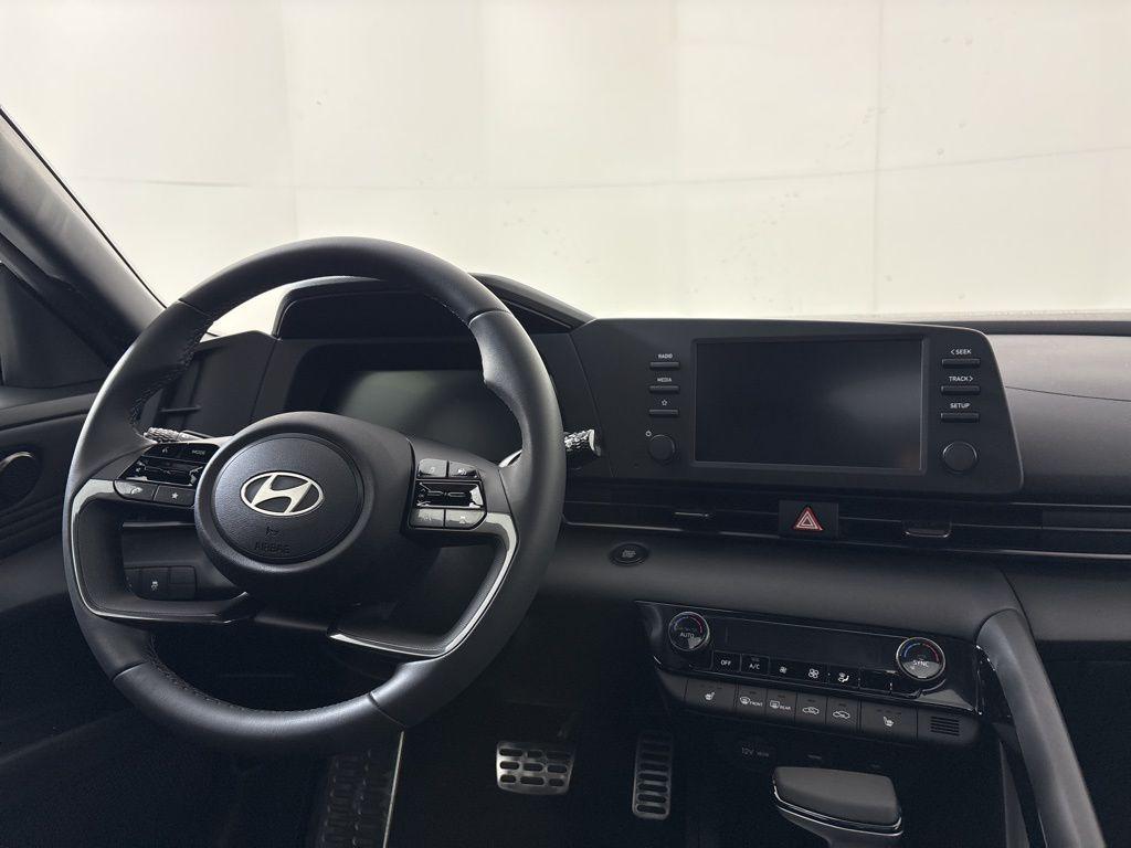 Thumbnail: 2026 Hyundai Elantra - 21