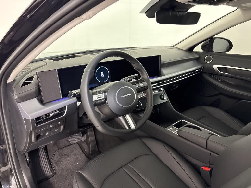 Thumbnail: 2025 Hyundai Sonata - 15