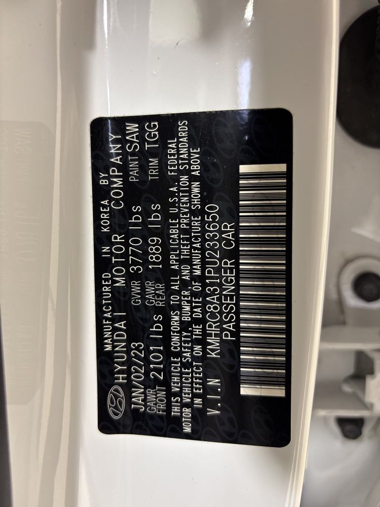 Thumbnail: 2023 Hyundai Venue - 10