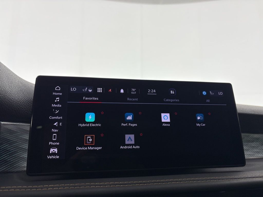 Thumbnail: 2024 Alfa Romeo Tonale - 30