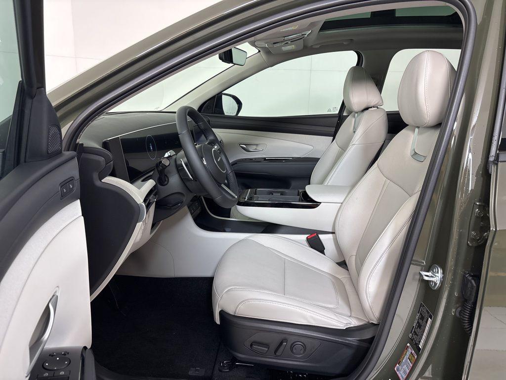 Thumbnail: 2026 Hyundai Tucson - 14