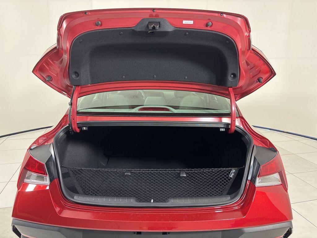 Thumbnail: 2026 Hyundai Elantra - 24