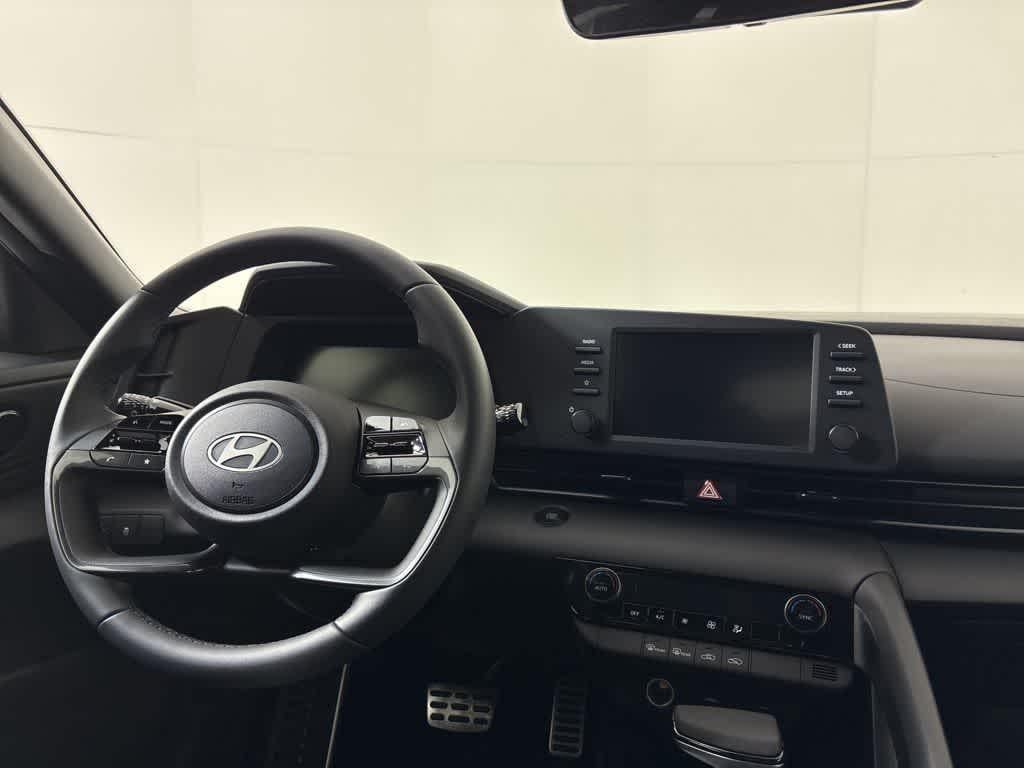 Thumbnail: 2026 Hyundai Elantra - 21