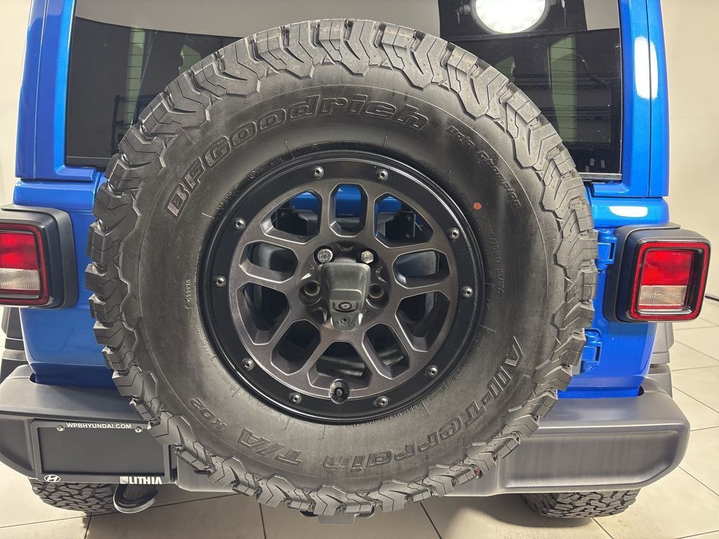 Thumbnail: 2023 Jeep Wrangler - 26