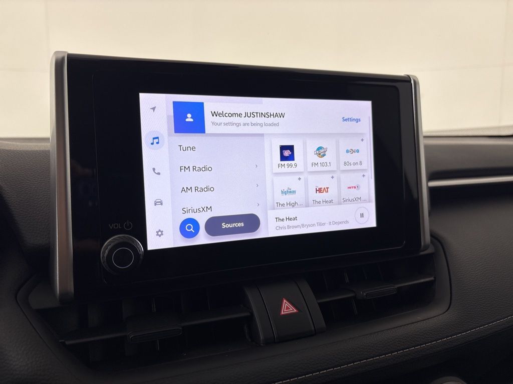 Thumbnail: 2024 Toyota RAV4 - 25