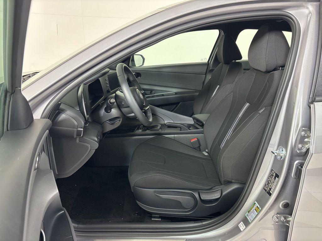 Thumbnail: 2026 Hyundai Elantra - 14