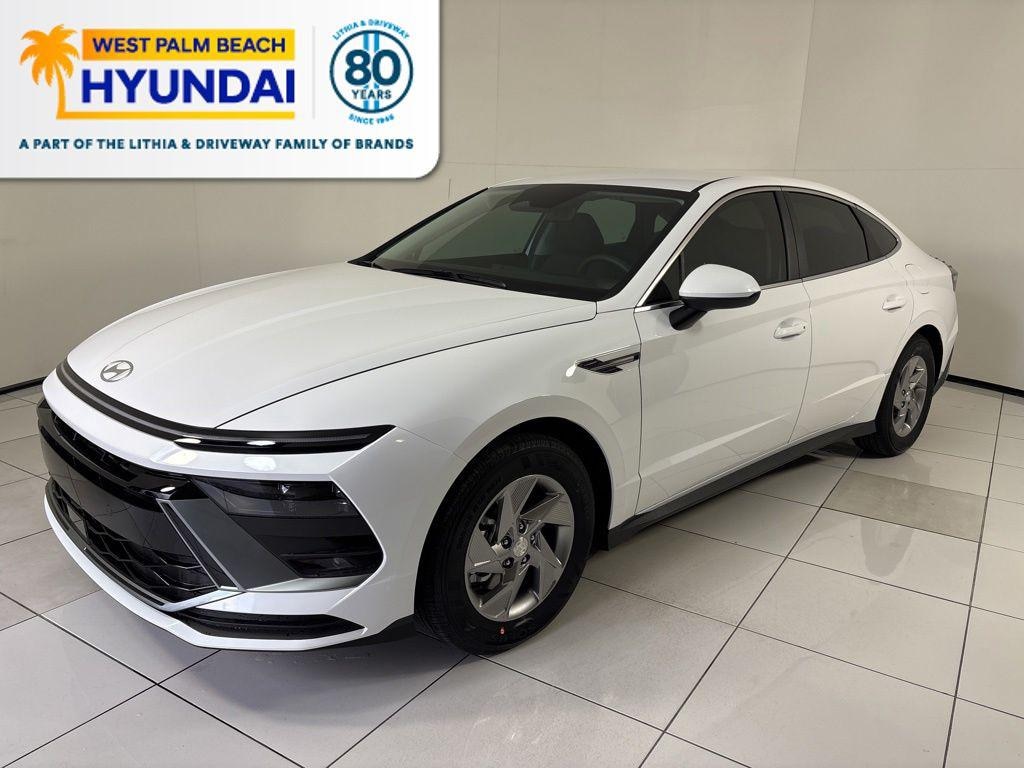 New 2026 Hyundai Sonata SE Sedan