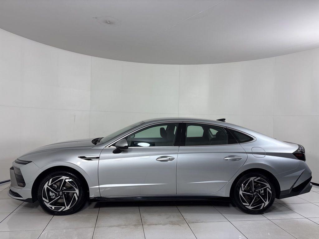 Thumbnail: 2026 Hyundai Sonata - 2